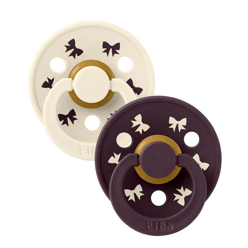 BIBS Rund Colour napp - 2-Pack - strl. 1 - naturgummi - Julbåge - Elfenben/Plommon - Bild 5